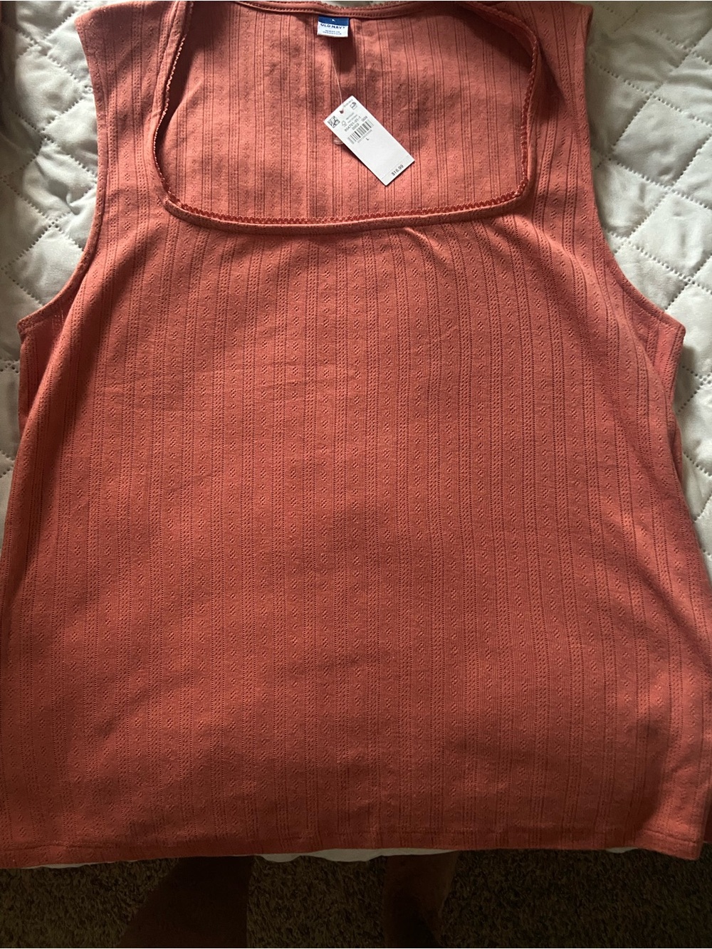 Old Navy square neck tank (Large) new!